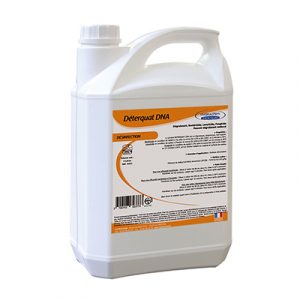 Detergent à base de chlore des sols et surfaces