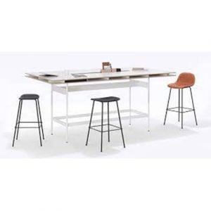 Tables hautes et Tabourets